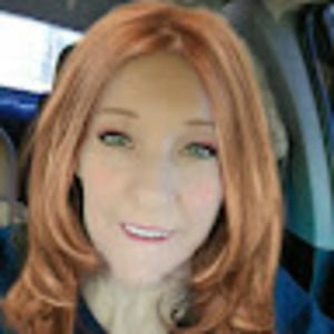 Meet your Posher, Naomi